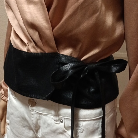 Fablux Wrap Around Women's Top/Blazer L - Picture 2 of 8